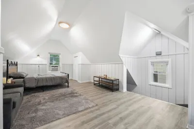 Cozy Studio with reading nook Hotels in der Nähe von Ann Taylor