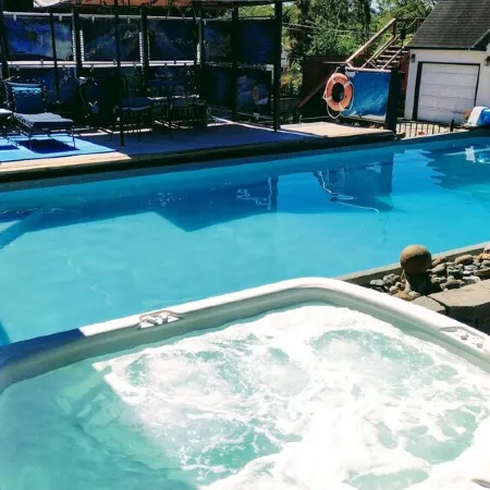 Little Castle Pool, Hot Tub, Napa, Sonoma, San Francisco