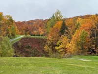 Cozy 3-bedroom condo located in Plymouth, VT .12 miles  to Okemo mountain-