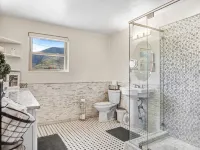 Black Pearl - Apartment near the river Hotels in Rogue River