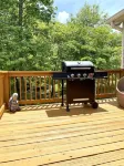 August Discounts!! Quiet Cove 4 Bedroom Lake Retreat, Large Dock & Fire Pit 🎣⛵️☀️