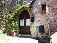 La Badia, the house of happiness, the obscure light that falls from the stars