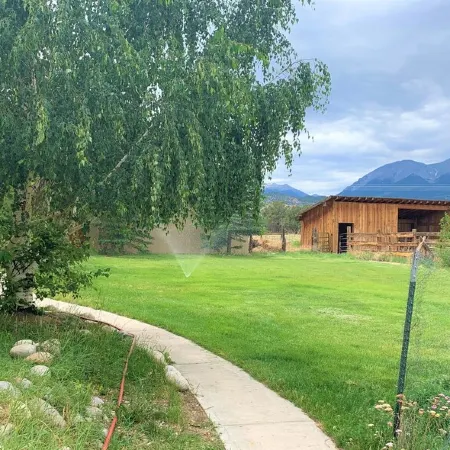 Mountain -Ranch Views! Near River Access! Fly Fishing.