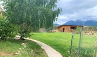 Mountain -Ranch Views! Near River Access! Fly Fishing.