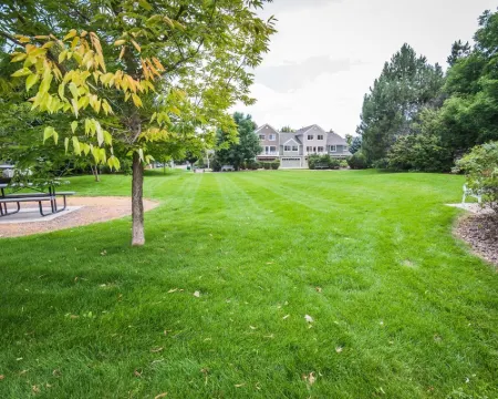 Colorado Rockies 3-Bedroom Retreat Hotels in Longmont