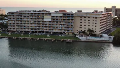 🌴Bayfront Indian Shores Suite with Resort Perks! 🐬🏝️ Hotels in Redington Shores