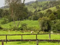 Little Farmhouse Near The Dairy Hotels in Gloucester