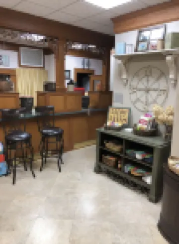 In the Heart of Apalachicola~Walk Everywhere!~Vintage Rose Suite~Majestic Jewel