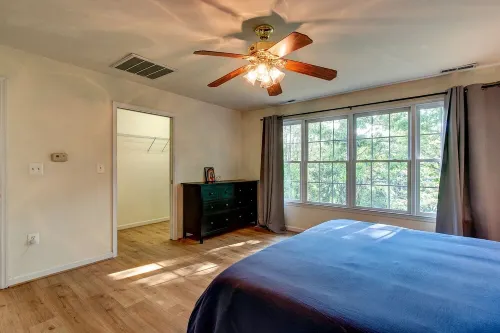 Spacious Riverview Escape: Just Half Mile to Harpers Ferry National Park Center