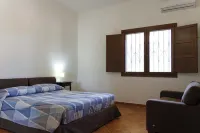 Indipendent Semi-Detached Villa in the Countryside, Surrounded by Greenery