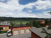 Victor Idaho 3rd floor condo , located between Grand Targhee & Jackson Hole.