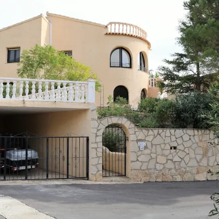Villa with sea views and private pool on the Costa Blanca
