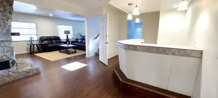 Huge House W Dock/Direct Access To Rainbow River! 🌈 Kayaks Included A++Location