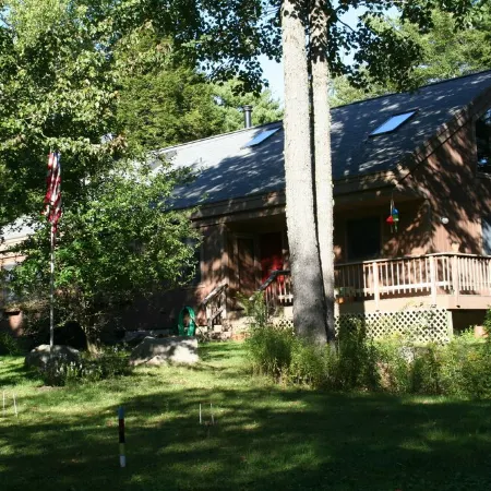 Peaceful Basement Apartment among serene woods, paths, and a stream near Acadia