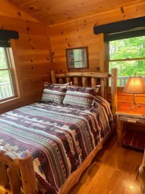 Turkey Ridge Cabin