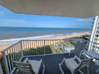 Williams Surf Side  Ocean front & turtles   condo  2 king BR in Ormond Beach FL