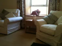 Family Friendly Cottage Near Sandy Beaches