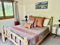 Cozy guest suite in Whitefish. Private countryside living 1 mile to downtown!