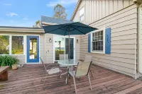 4 bed house on the shore of Lake Michigan