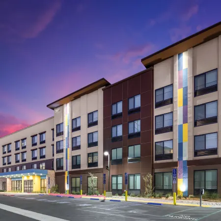 Tru by Hilton Norco Eastvale