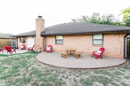 Cozy family home minutes from OU