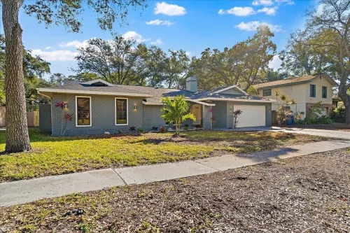 Heated Saltwater Pool & Spa l Family Friendly l Near Beaches & Clearwater