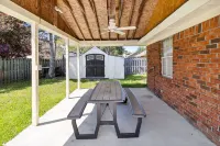 Private POOL Paradise w/ Game Lounge!