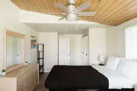 Cozy 3 bedroom house - 2 min drive to downtown Fish Creek