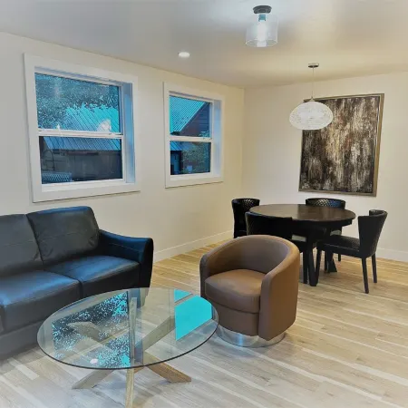 Outlaw Inn Unit 4.  Newly Remodeled large unit! 2 minutes walk to Main Street.