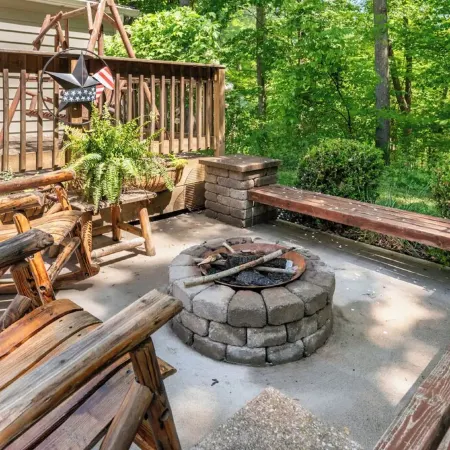 Hocking Hills Getaway w/ Hot Tub, Sauna & 20 Private Acres. Pet-Friendly!