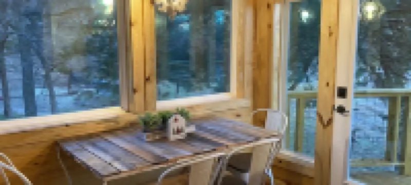 Coach’s Quarters - The Clubhouse - Spend night in the trees!!