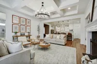 Family-Friendly Luxury Home w/Media Room, Near SA & ATX, Long Stays Welcome