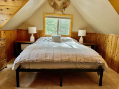 Donner Creekside Cabin