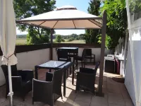 Fantastic vacation apartment SCHAUINSLAND on the outskirts of Freiburg i.B. Hotels in March