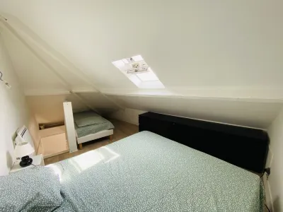 Duplex Cosy Centre Ville Trouville Parking Privé Gratuit Hotels near Statue de Gustave Flaubert