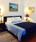 Walk to TCU from University House Hotels near Kids Foot Locker