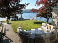 Private lakefront oasis close to wineries and Hammondsport