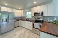 Tiny Luxury Cabin Retreat On White River