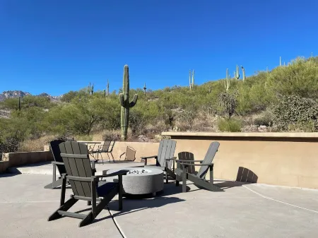 Catalina Foothills Sabino Canyon Four Bedroom One Acre Estate
