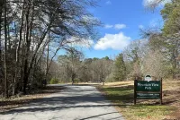 Cozy 3-bedroom lakefront cottage in beautiful Clemson, SC