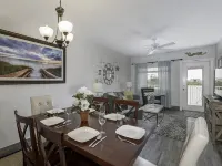 Summer Bliss Beach Condo: Steps to Irb Shores & Splash Harbour Water Park!