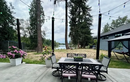 Nice get away lake retreat vacation spot Отели в г. Федерал-Уэй