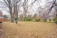 Crimson & Cream Cottage on Campus!