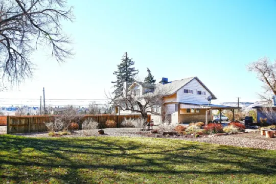 Family-Friendly Farmhouse in Arvada Close to Denver, Golden, Red Rocks