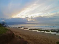 Upcountry Short Term Rental Home with Ocean and Mt Views, Close to Makawao Town.