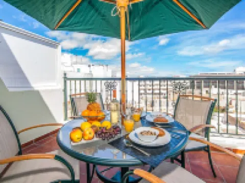 Rooms & Suites Terrace 4D - Luxury penthouse very close to El Charco San Ginés Hotéis em Arrecife