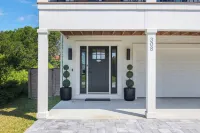 Beach Access Oasis with Heated Pool and Guest Suite - Private Pool