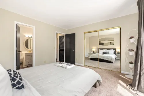 Modern & Spacious + UNC Vacation Rental