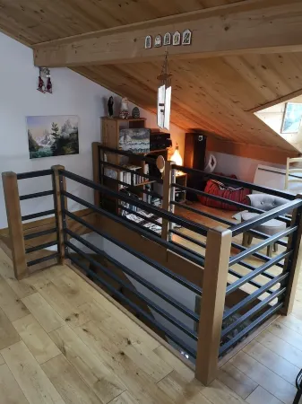 Charming house with views completely refurbished, decor is neat and warm, Отели рядом с достопримечательностью «Парк Мерле»