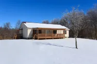 The Den at Buckskin - Entire House in Frankfort, OH